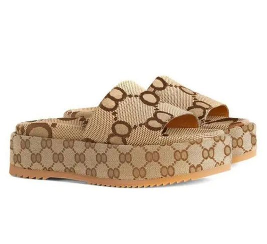 Sandal 57